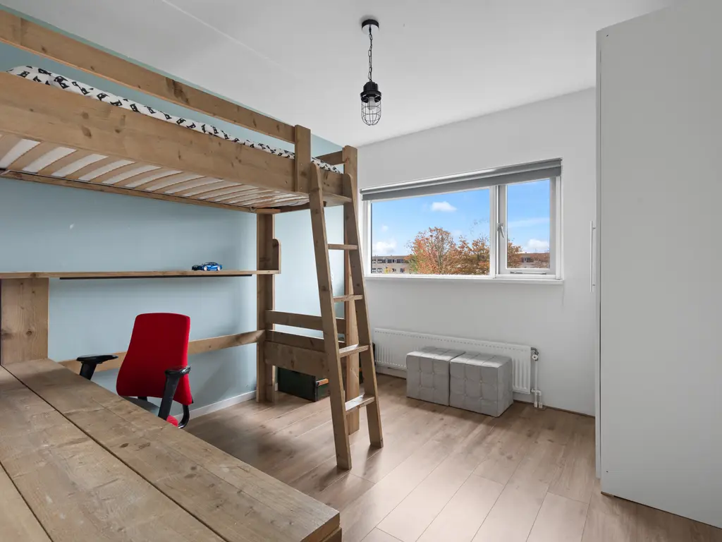 Athenelaan 64, WOERDEN