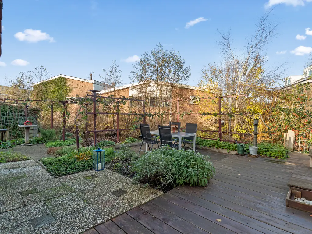 Lindenlaan 23, KAMERIK