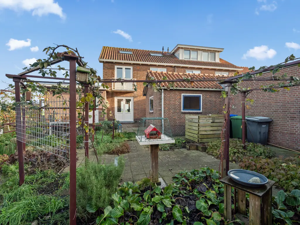 Lindenlaan 23, KAMERIK