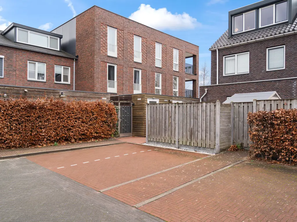 Ladogameer 79, WOERDEN