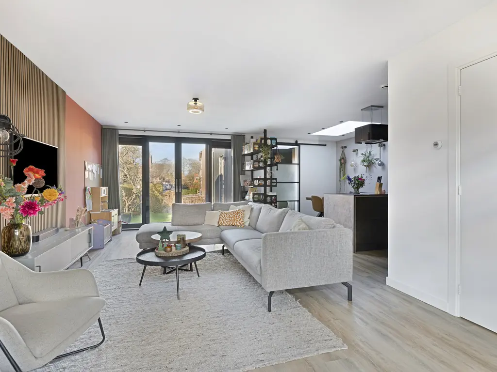 Burg. de Kockstraat 10, KAMERIK