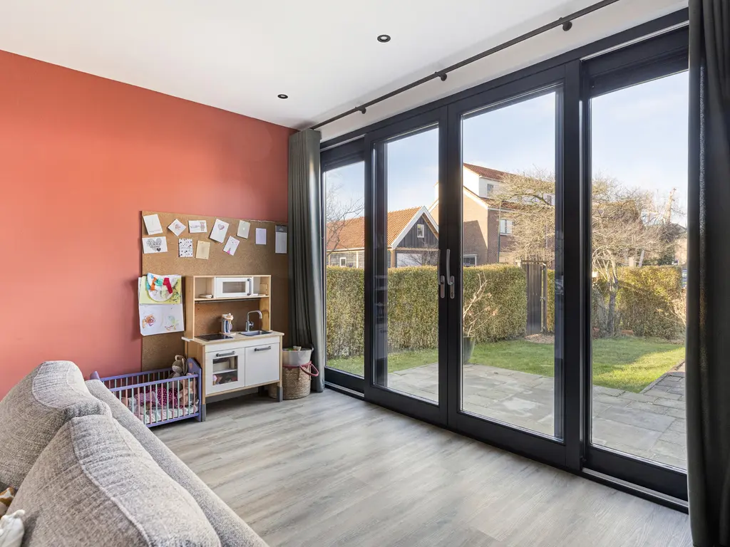 Burg. de Kockstraat 10, KAMERIK