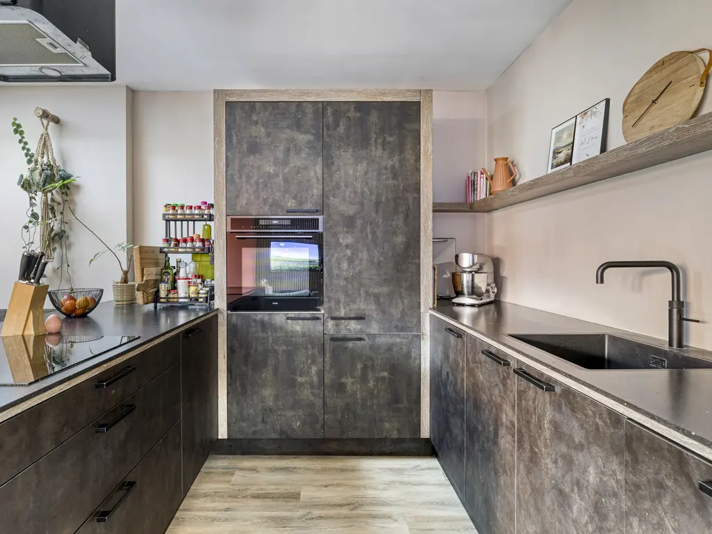 Burg. de Kockstraat 10, KAMERIK