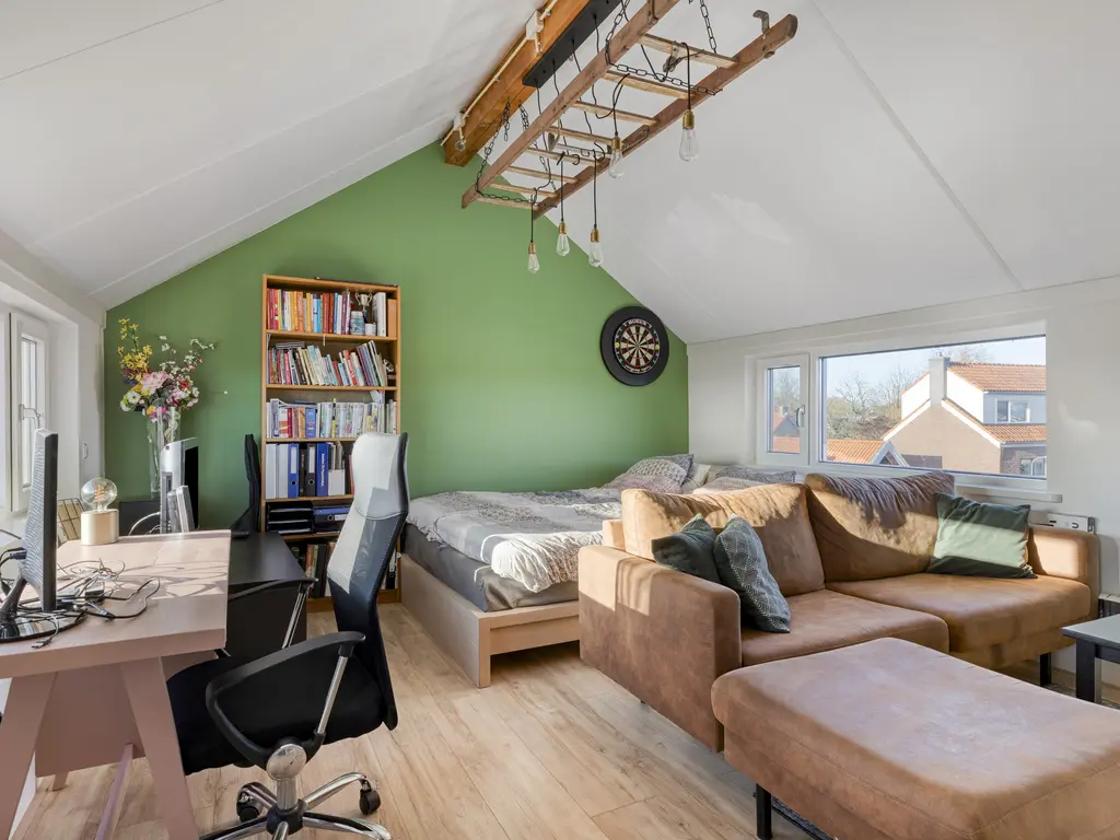 Burg. de Kockstraat 10, KAMERIK