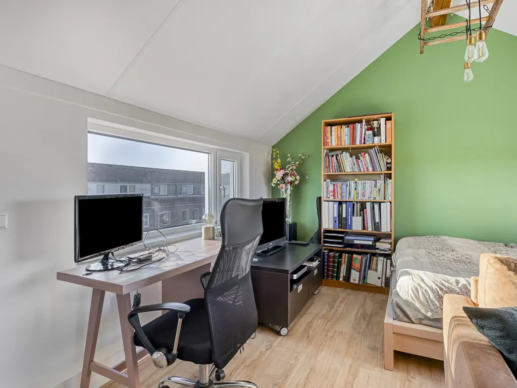 Burg. de Kockstraat 10, KAMERIK