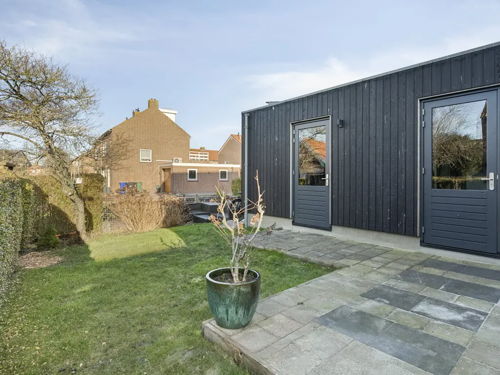 Burg. de Kockstraat 10, KAMERIK