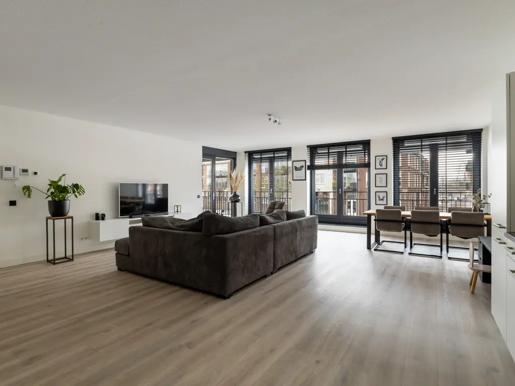 Leidsestraatweg 141C, WOERDEN