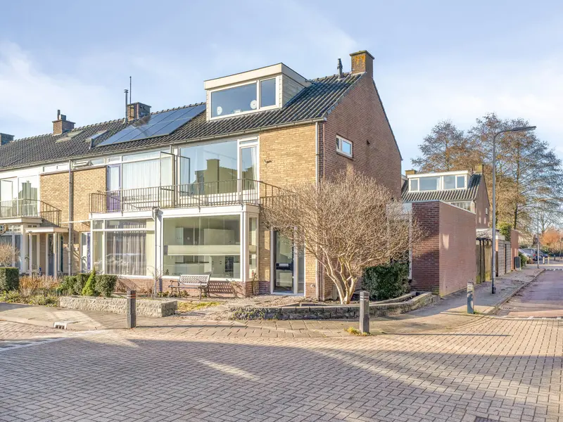 Dronenweg 1, BODEGRAVEN