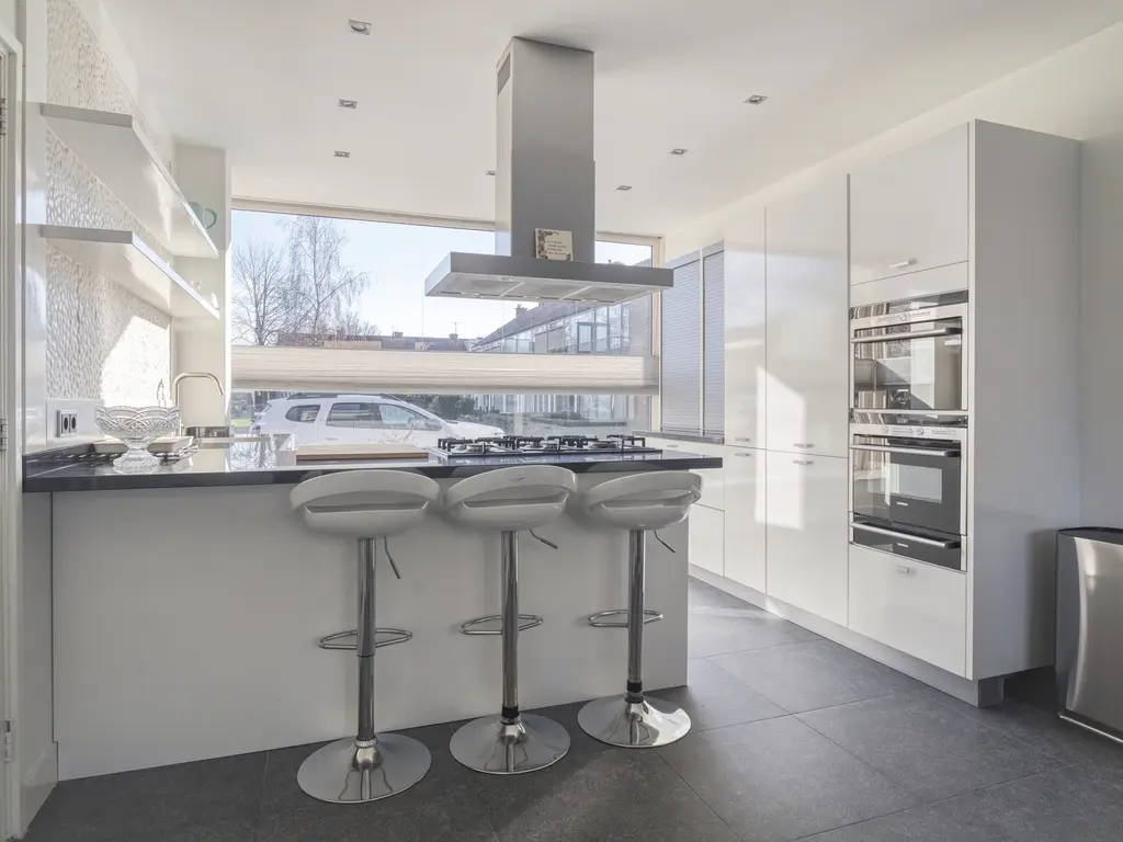 Dronenweg 1, BODEGRAVEN