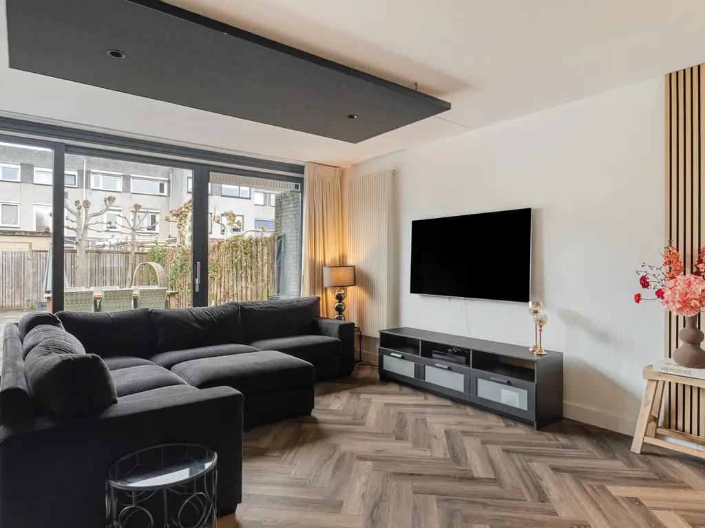 Brussellaan 8, WOERDEN