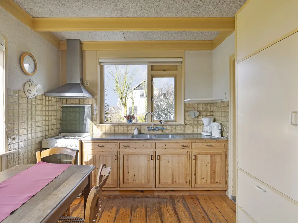 Van Teylingenweg 109A, KAMERIK