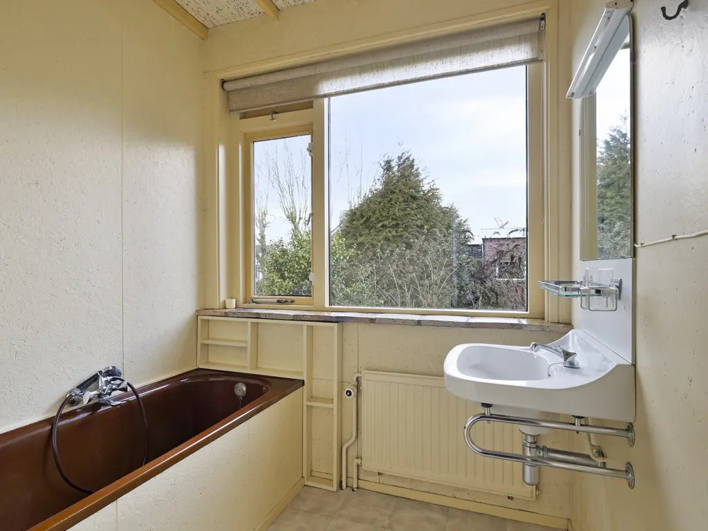 Van Teylingenweg 109A, KAMERIK