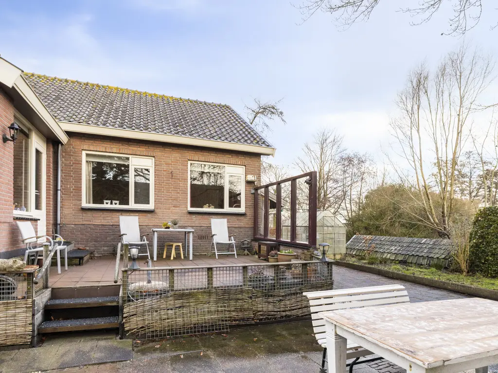 Van Teylingenweg 109A, KAMERIK