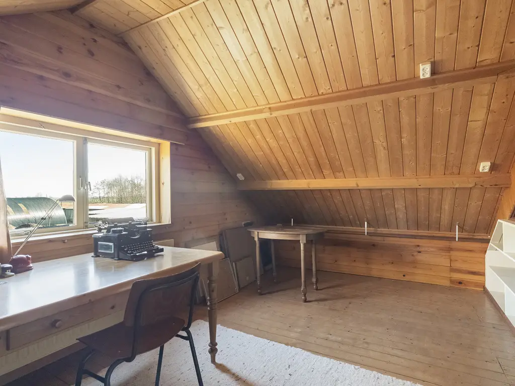 Van Teylingenweg 109A, KAMERIK