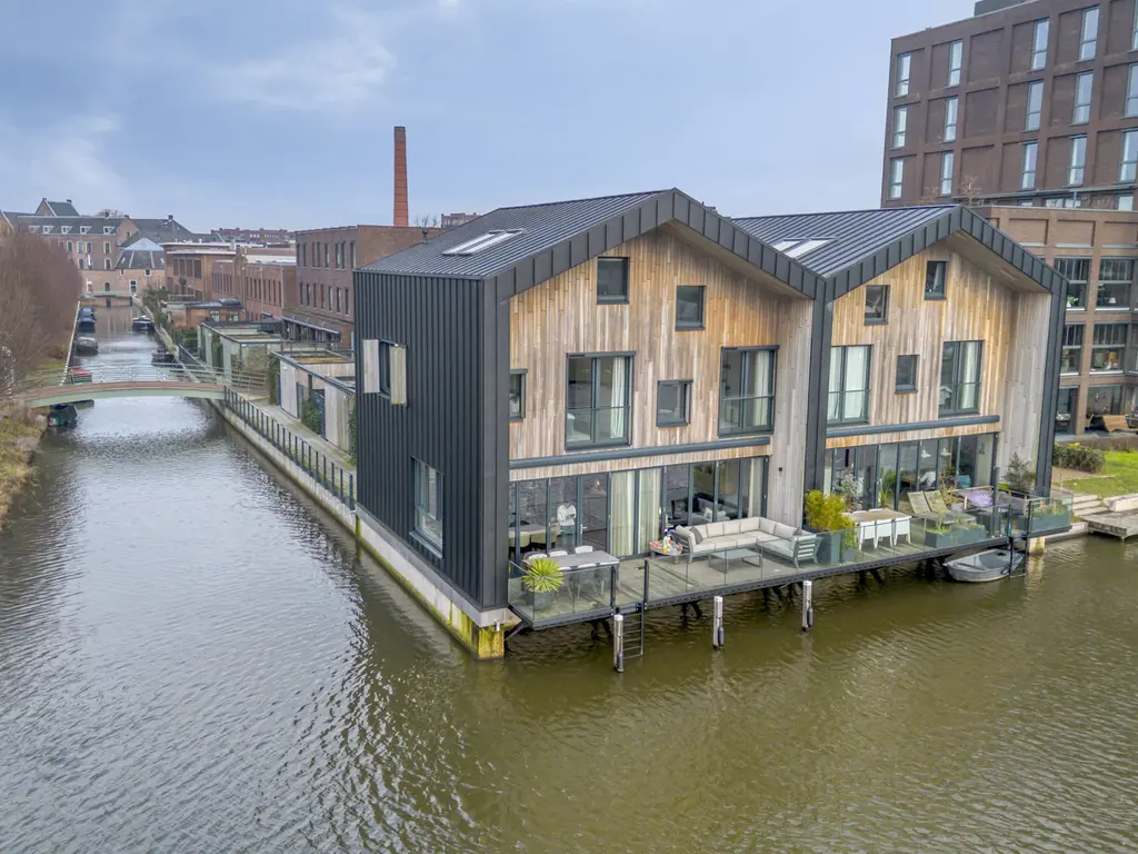 Defensie-eiland 158, WOERDEN