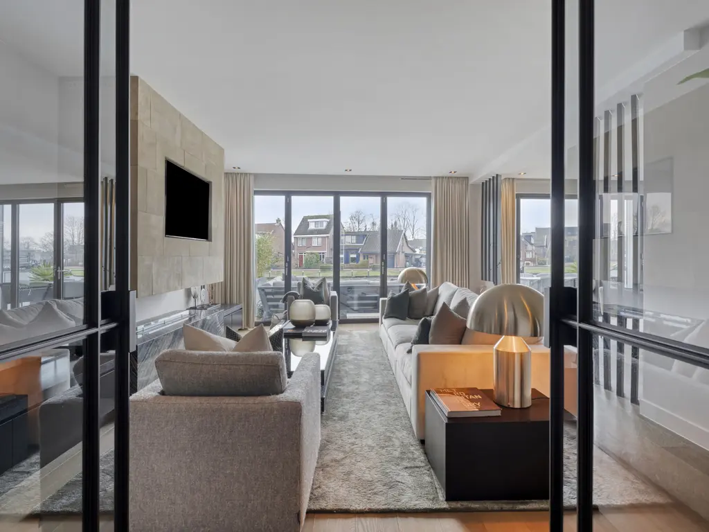 Defensie-eiland 158, WOERDEN