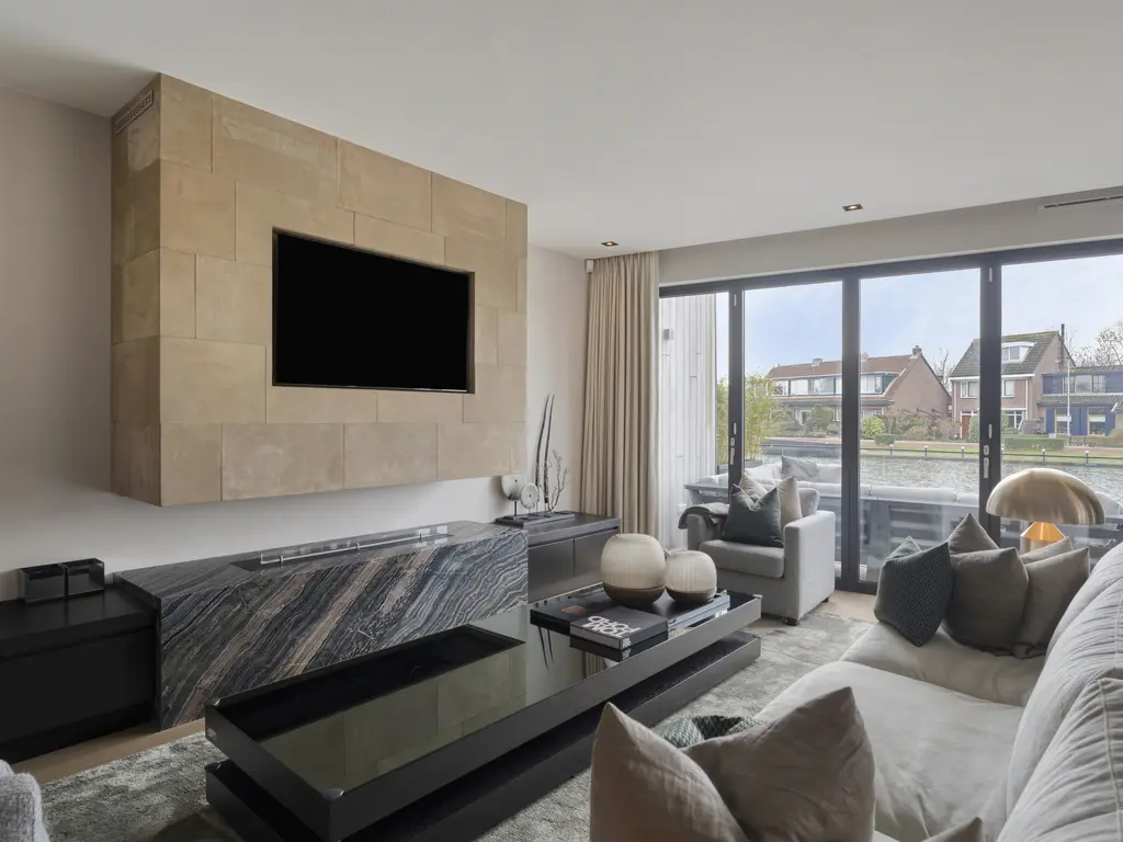 Defensie-eiland 158, WOERDEN