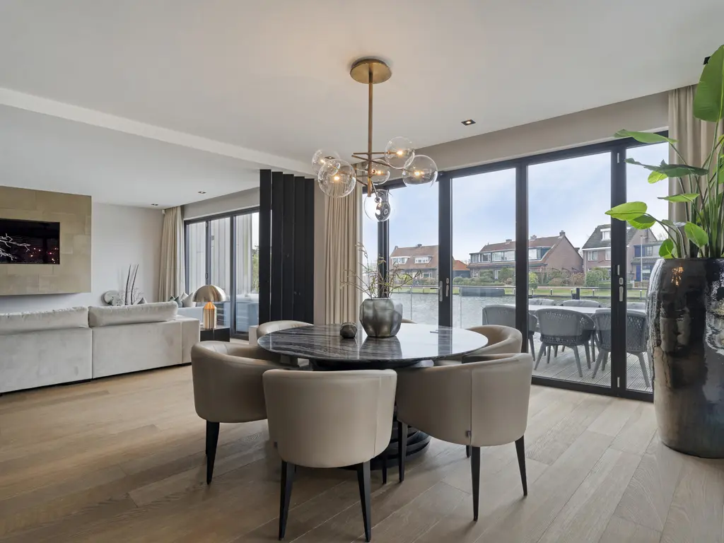 Defensie-eiland 158, WOERDEN