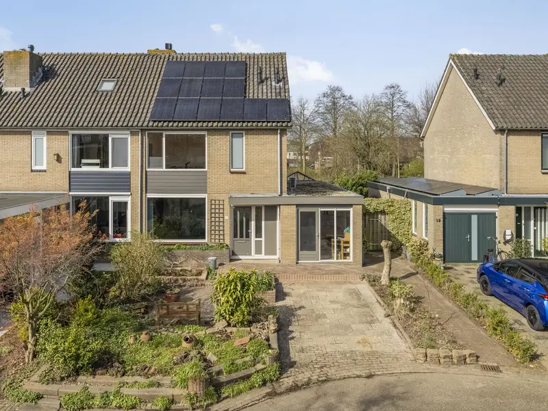 Maasoord 11, WOERDEN