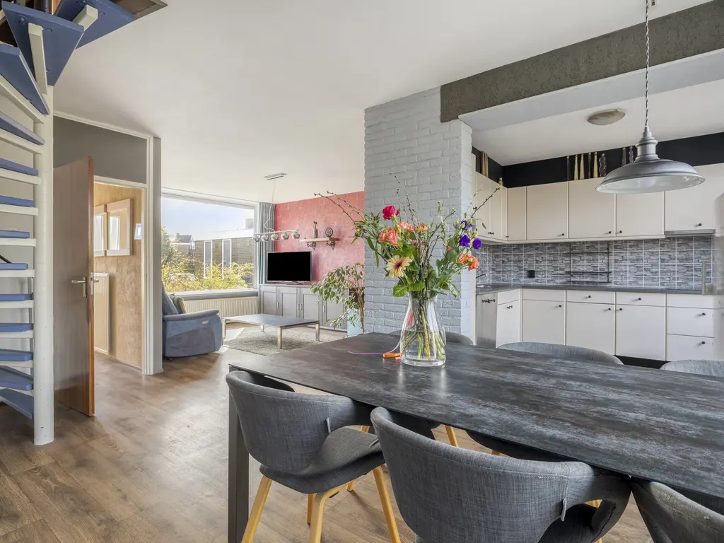 Maasoord 11, WOERDEN