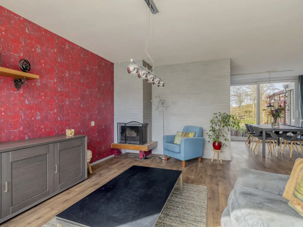 Maasoord 11, WOERDEN