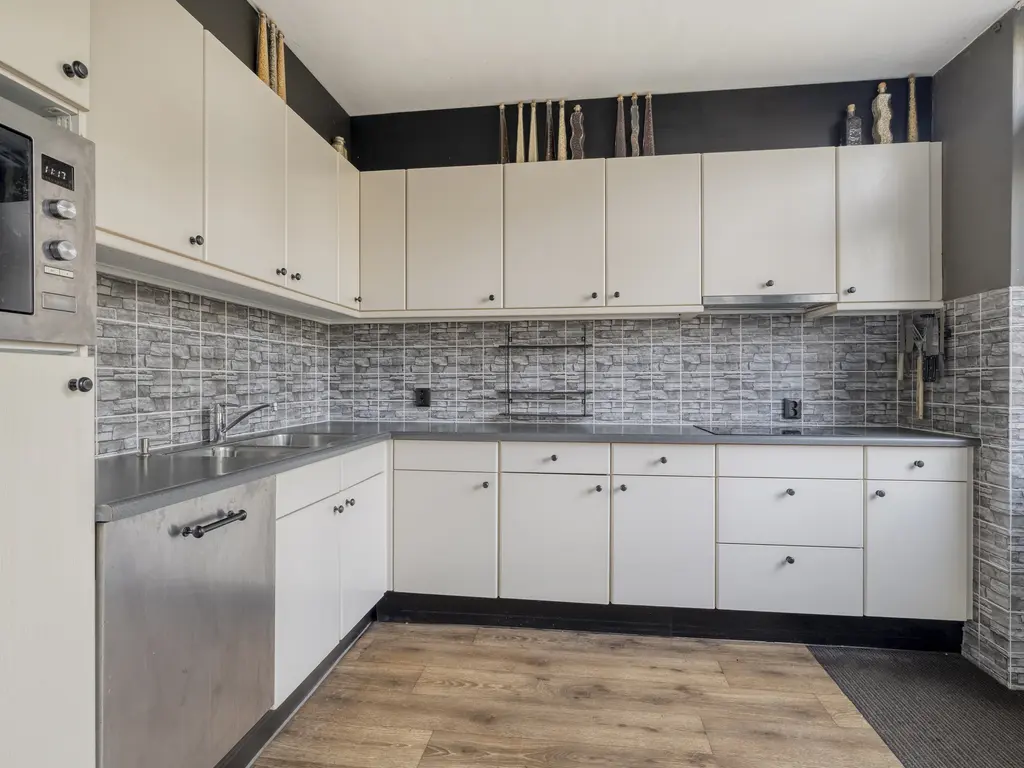 Maasoord 11, WOERDEN