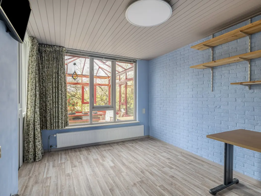 Maasoord 11, WOERDEN