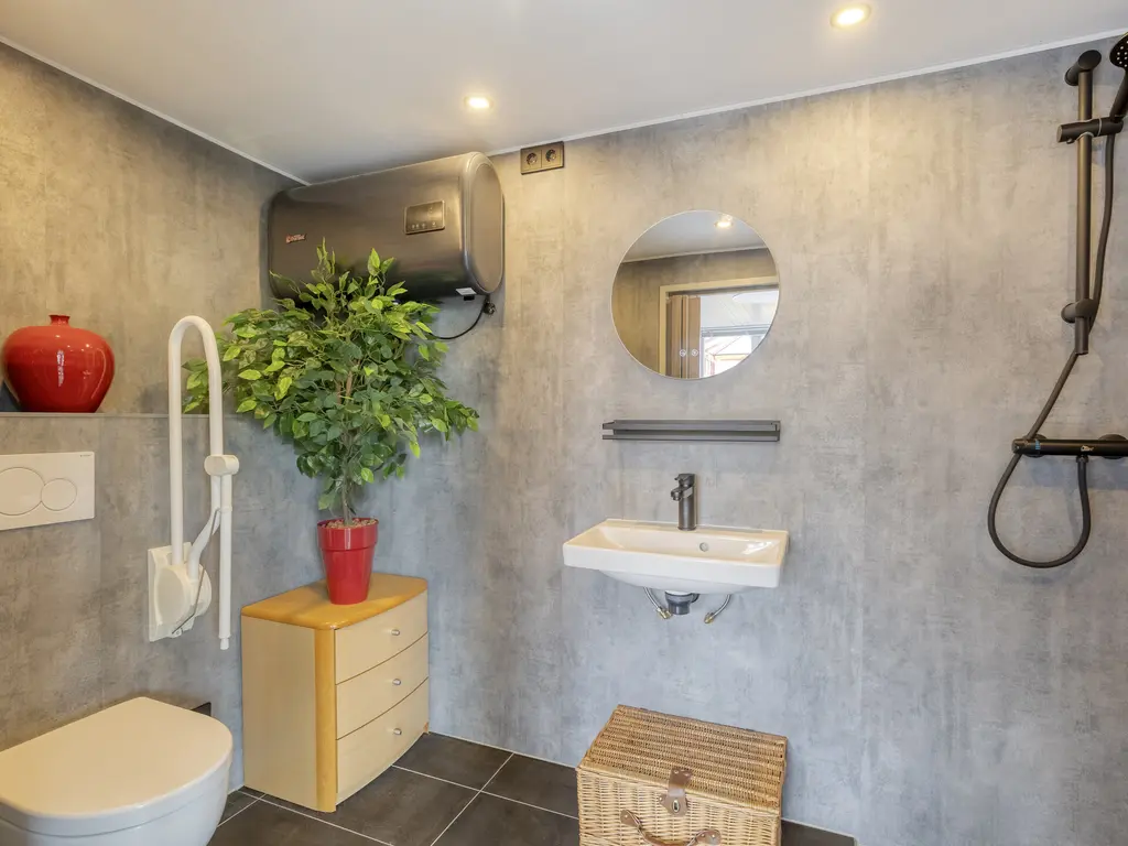 Maasoord 11, WOERDEN