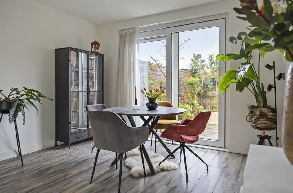 Nicolaas Maesstraat 25