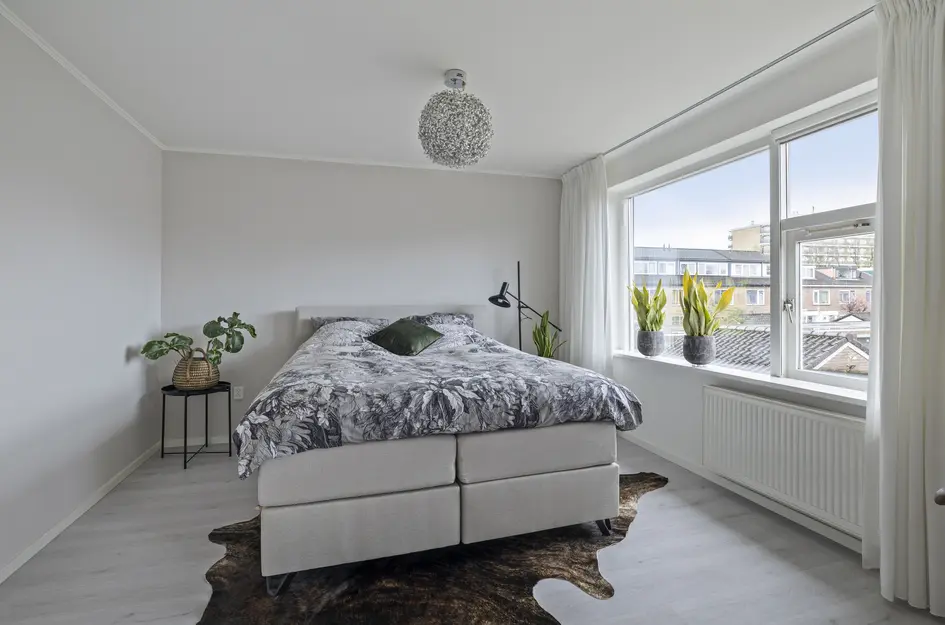 Nicolaas Maesstraat 25