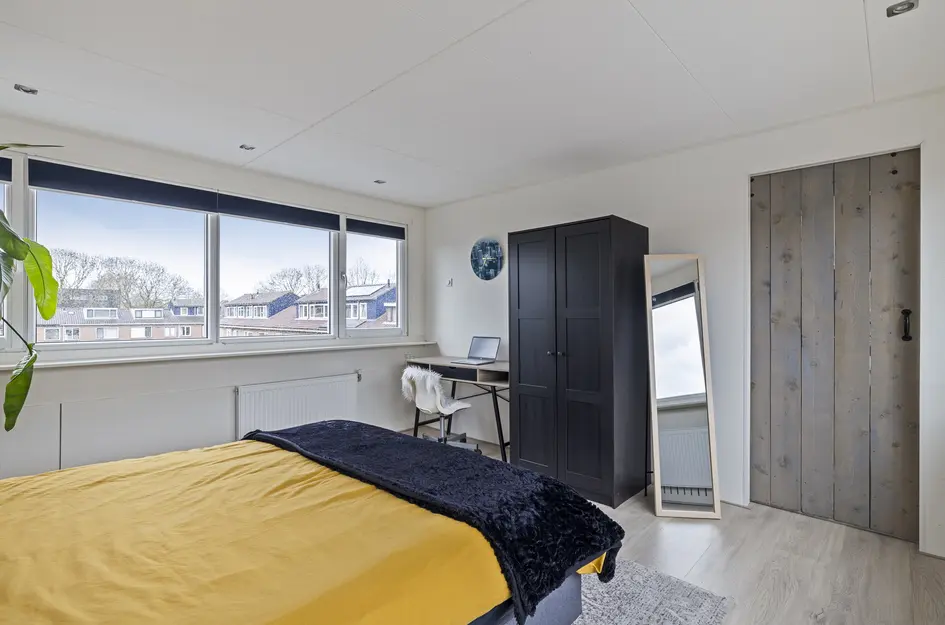 Nicolaas Maesstraat 25