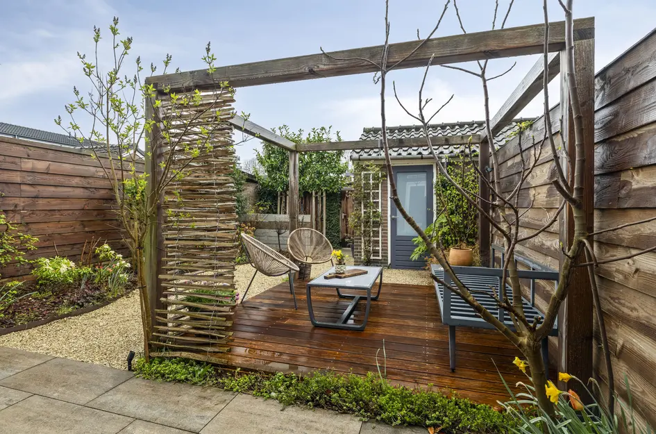 Nicolaas Maesstraat 25