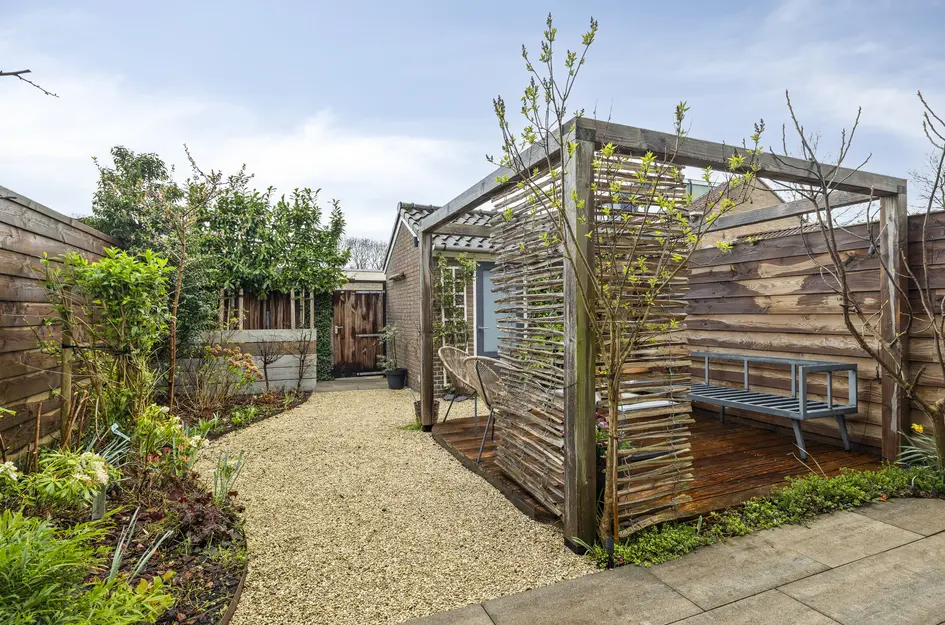 Nicolaas Maesstraat 25