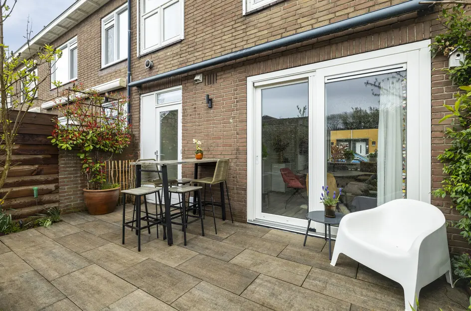 Nicolaas Maesstraat 25