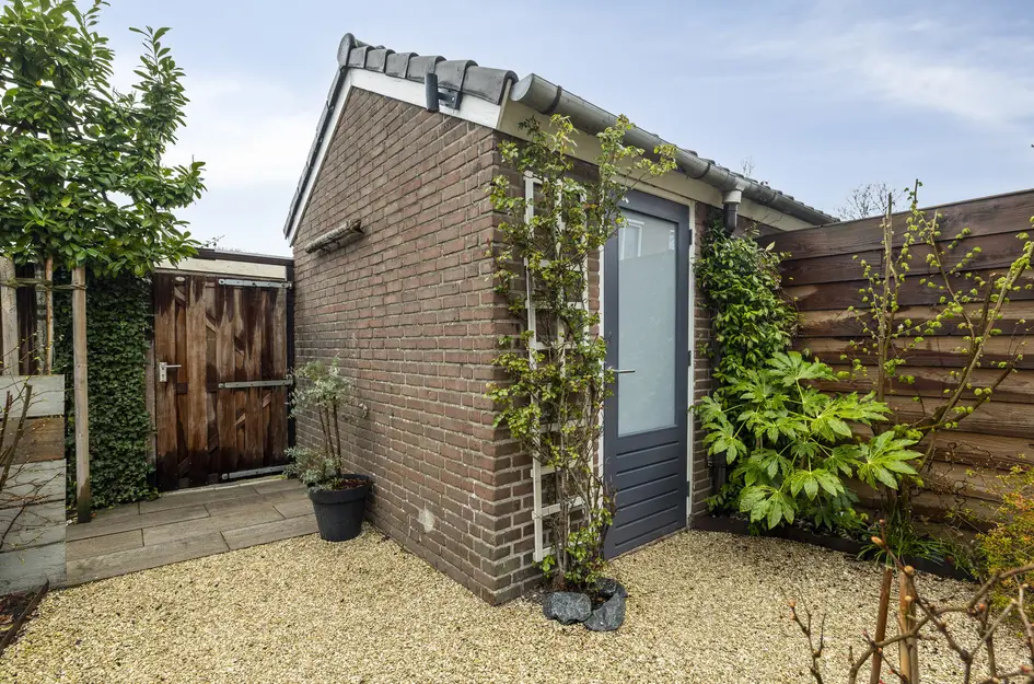 Nicolaas Maesstraat 25