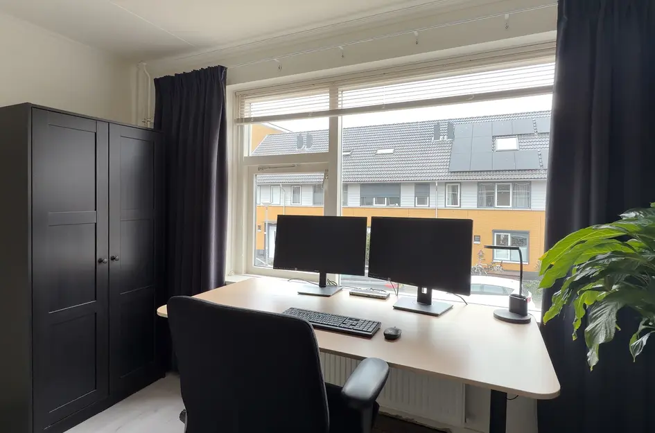 Nicolaas Maesstraat 25