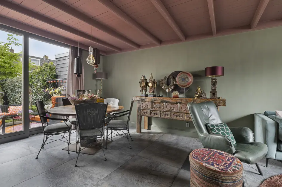 C. van Leeuwenstraat 9