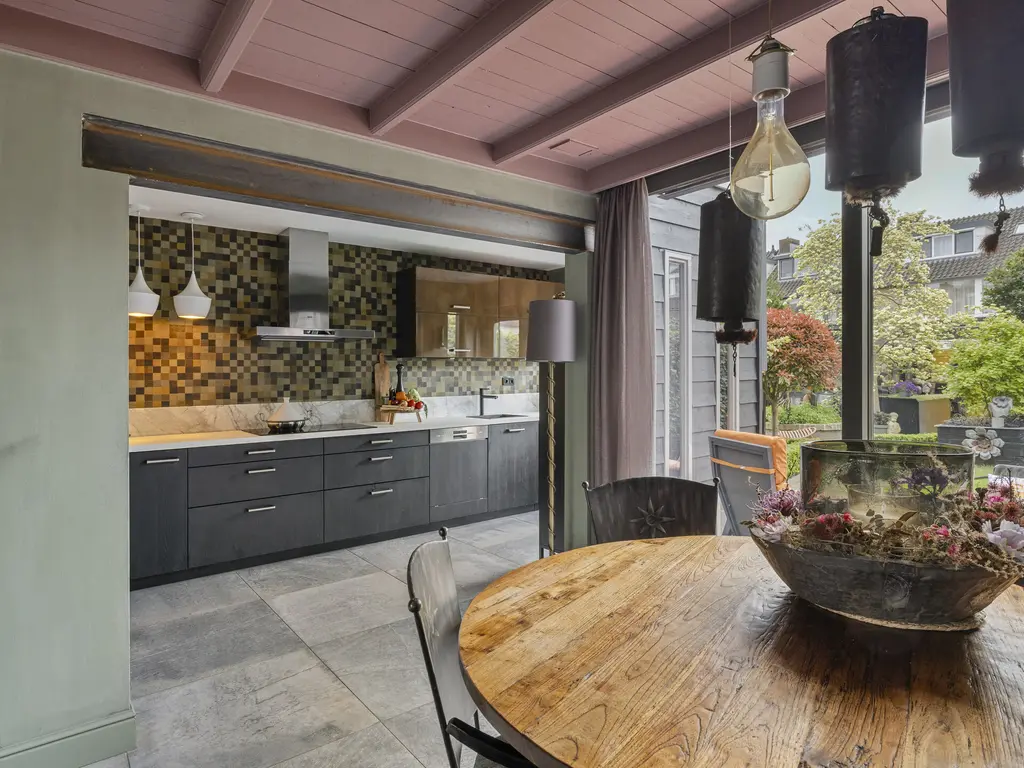 C. van Leeuwenstraat 9, WOERDEN