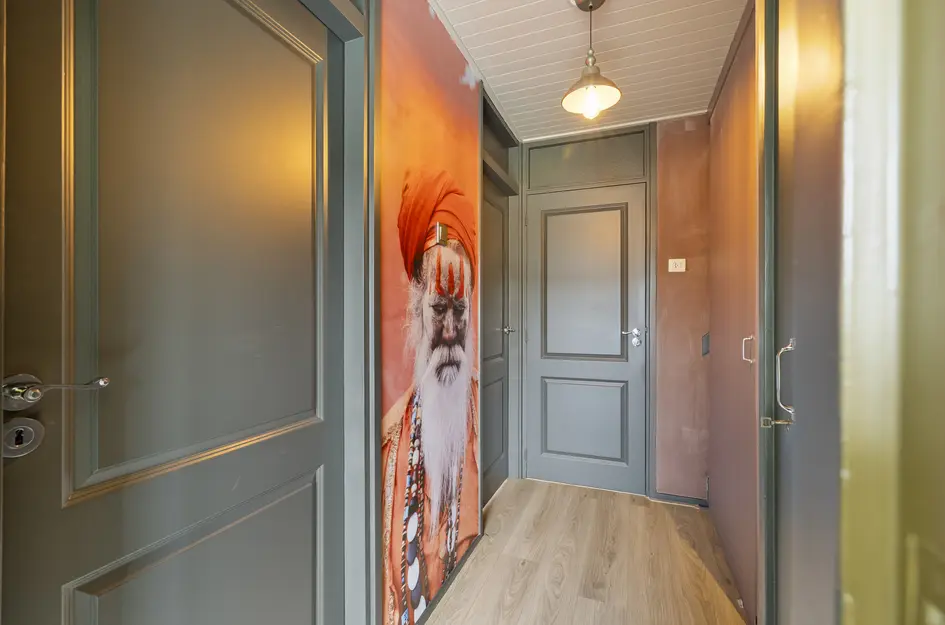 C. van Leeuwenstraat 9