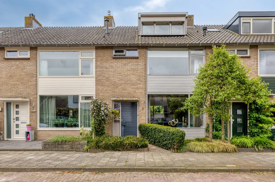 C. van Leeuwenstraat 9