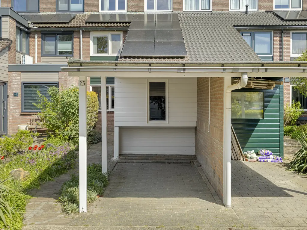 Oostwijk 25, LINSCHOTEN