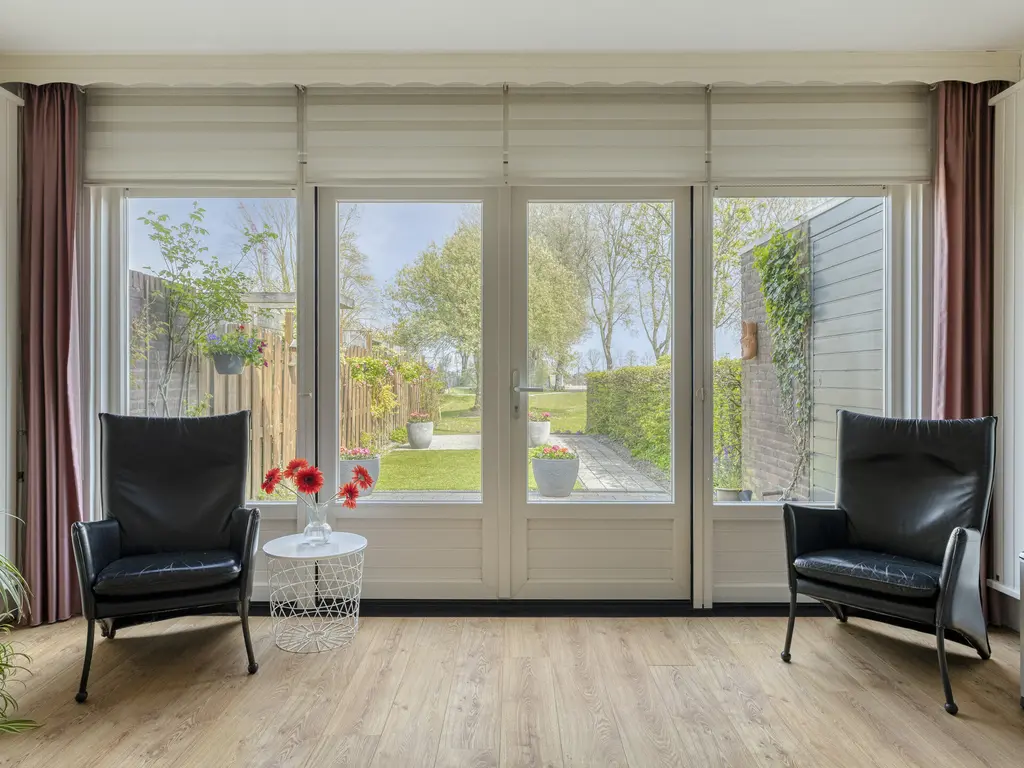 Oostwijk 25, LINSCHOTEN