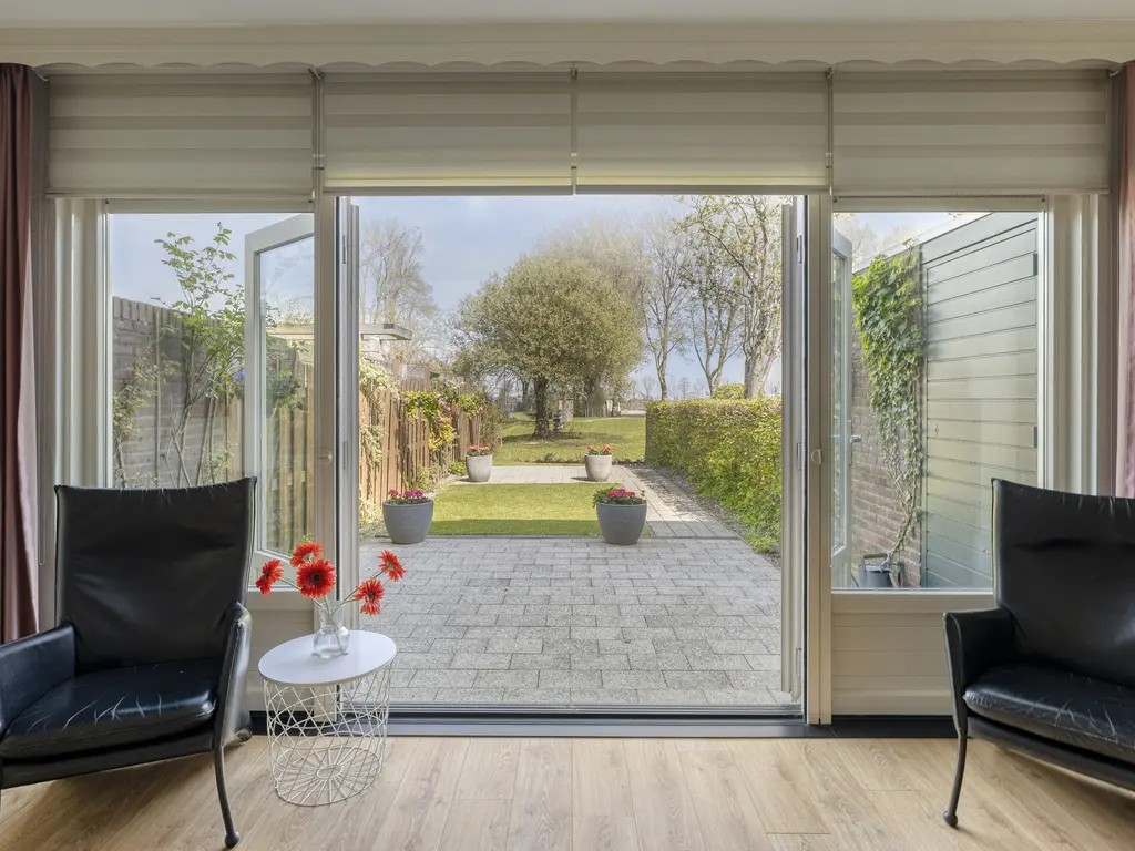 Oostwijk 25, LINSCHOTEN