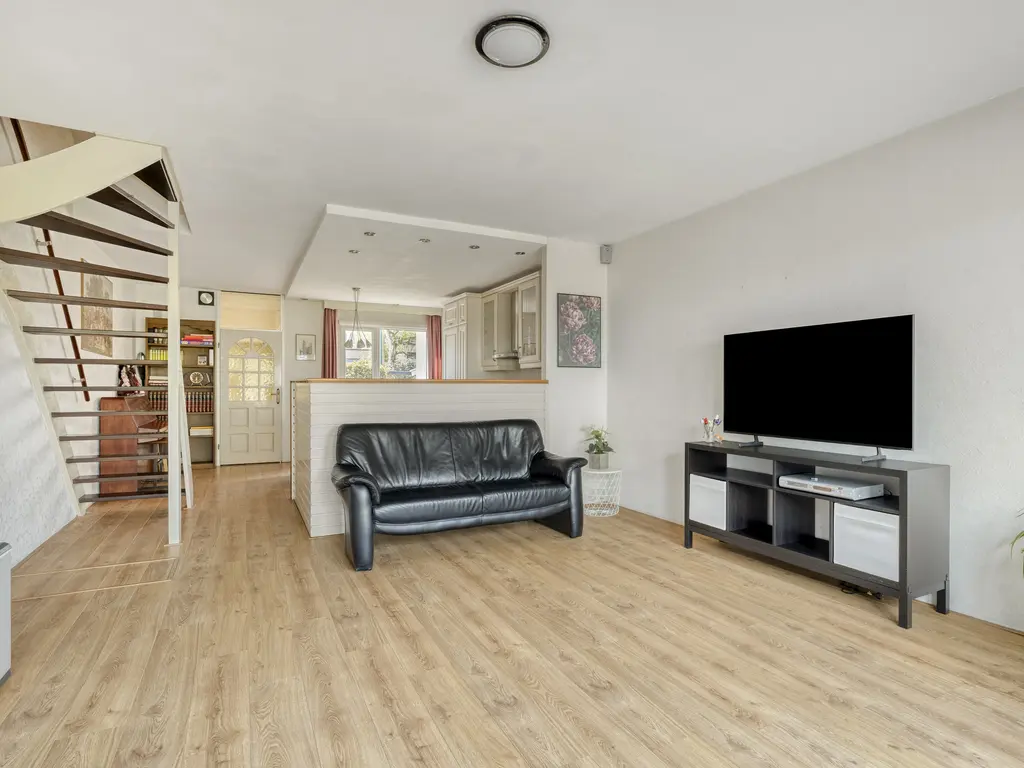 Oostwijk 25, LINSCHOTEN