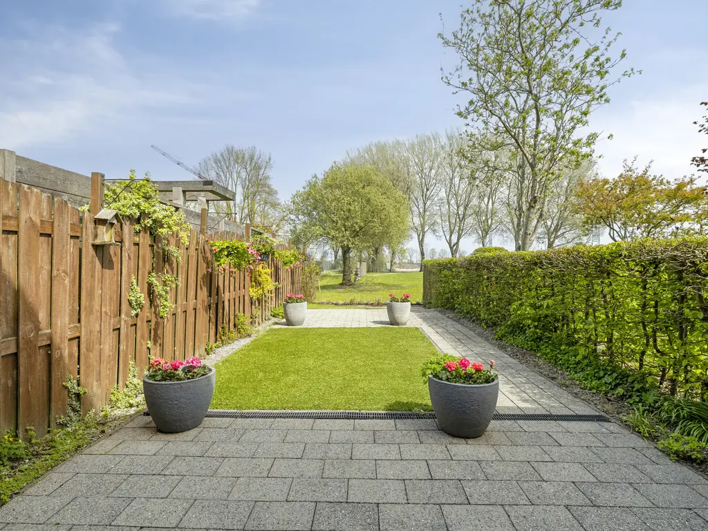 Oostwijk 25, LINSCHOTEN