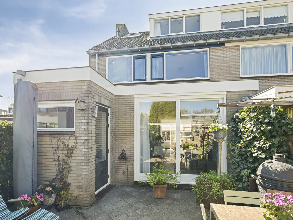 Leidsestraatweg 92, WOERDEN