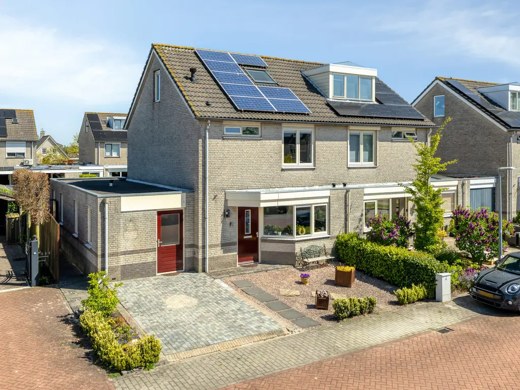 Korensloot 19, ZEGVELD