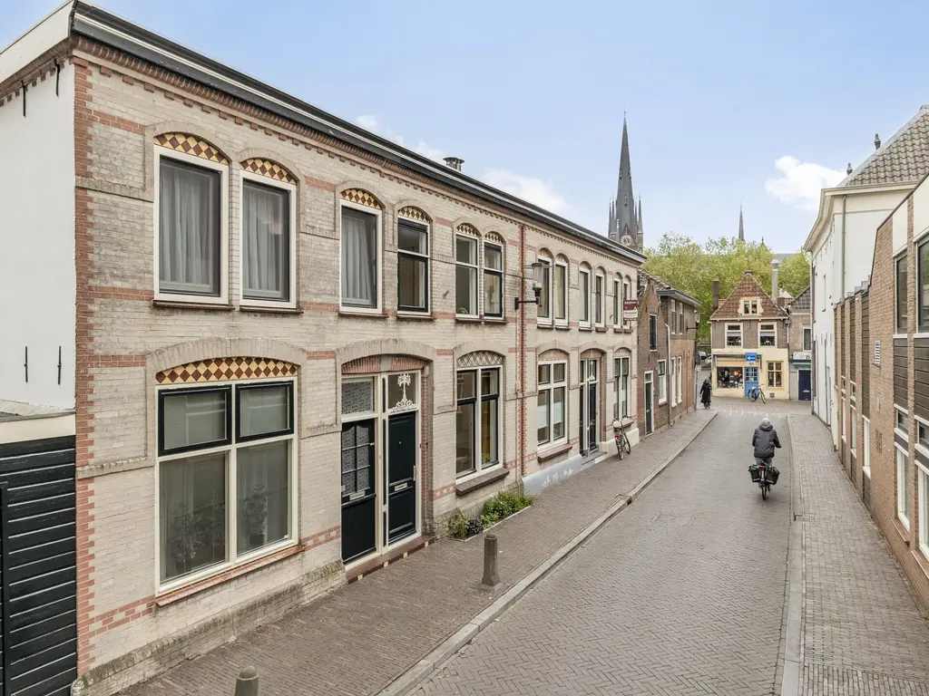 Hogewoerd 7, WOERDEN