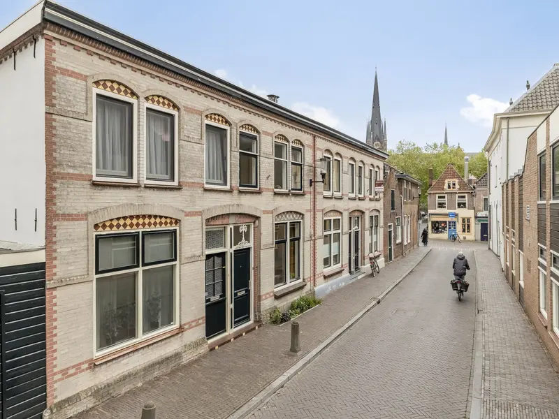 Hogewoerd 7, WOERDEN