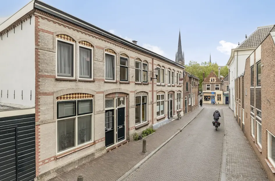 Hogewoerd 7